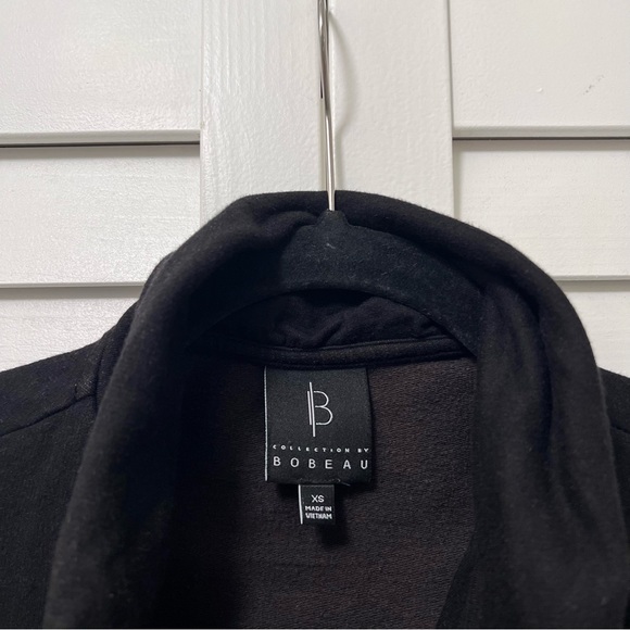 B Collection by Bobeau Black Sweatshirt Size XS 3/4 Zip - Picture 8 of 10